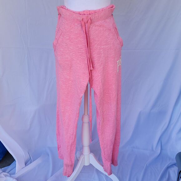 PINK Victoria's Secret lightweight flared leg yoga pants - Picture 1 of 3